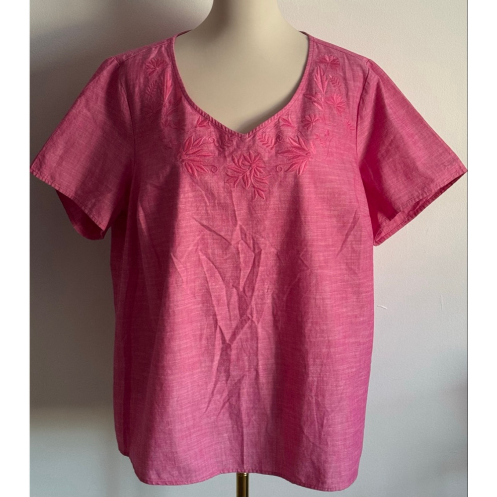 Women's cj banks Pink Embroidered Short Sleeve Blouse 1X